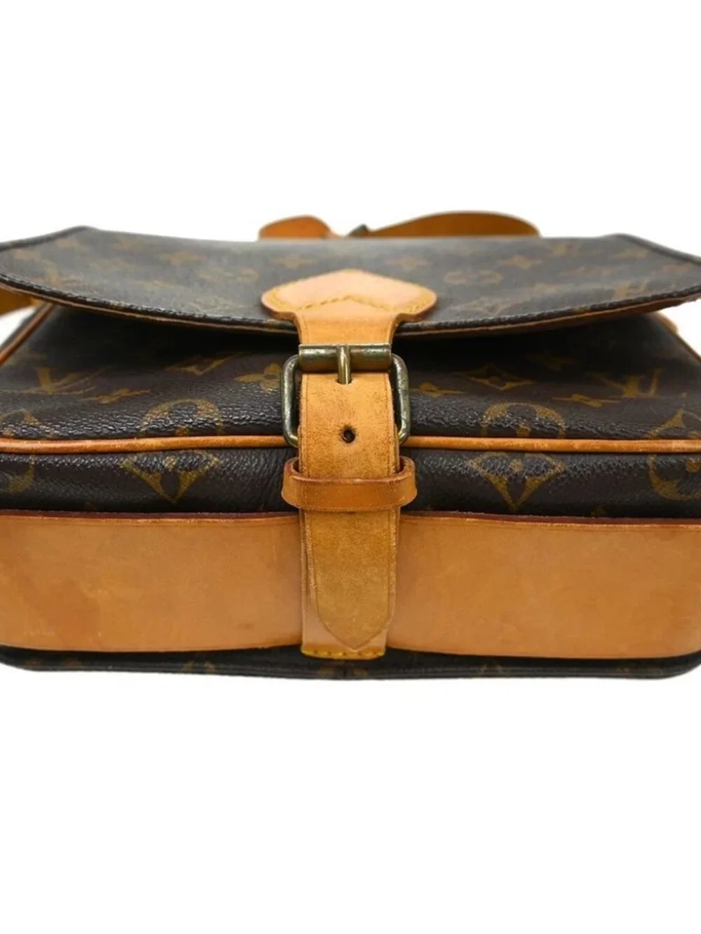 LOUIS VUITTON CARTOUCHIERE MM SHOULDER BAG